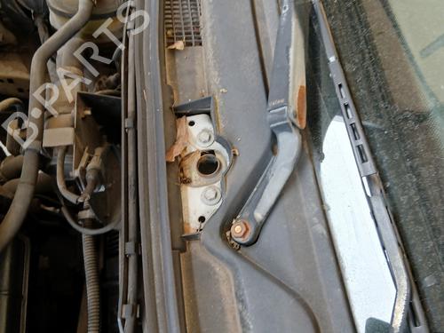 Used Hood lock Hood lock RENAULT 21 (B48_) 2.1 D (B48V/B48O) (72 hp) 36414940 36414940
