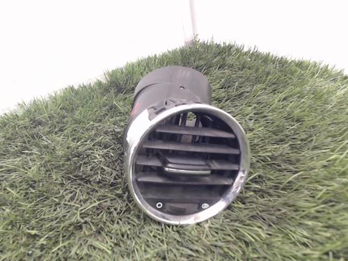 Air vent PEUGEOT 5008 (0U_, 0E_) 2.0 HDi 150 / BlueHDi 150 | BP20881673I21