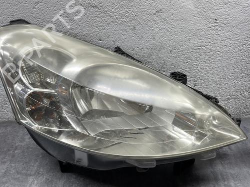 Used Right headlight PEUGEOT PARTNER Tepee 1.6 HDi (109 hp) 22991819