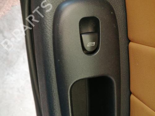 Mando elevalunas delantera derecho ALFA ROMEO 156 (932_) 1.6 16V T.SPARK (932.A4, 932.A4100) (120 hp) 27659094