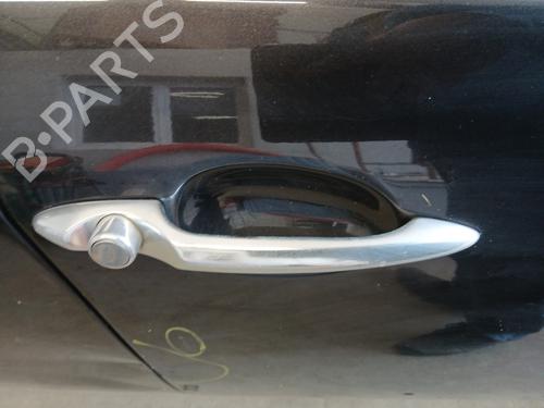 Używane Klamka zewnętrzna drzwi przednich prawych ALFA ROMEO 156 Sportwagon (932_) 2.4 JTD (932.BXC00) (150 hp) 29996000