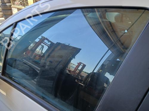 Dør rude ventre foran Dør rude ventre foran CITROËN C3 II (SC_) 1.1 i (60 hp) 36170408 36170408