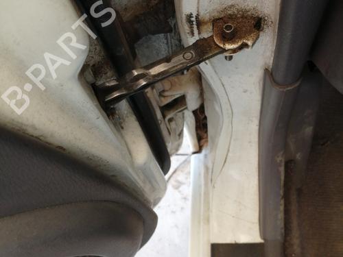 Used Hinge/Door check strap NISSAN MICRA II (K11) 1.0 i 16V (54 hp) 26178776