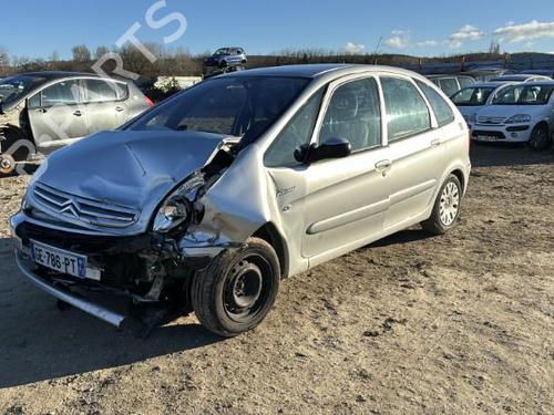 Right taillight CITROËN XSARA PICASSO (N68) 1.6 HDi | BP21276353C35 