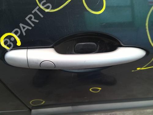 front-right-exterior-door-handle-renault-grand-scenic-ii-jm01_-2004-2005-2006-2007-2008-2009-40269504 main image