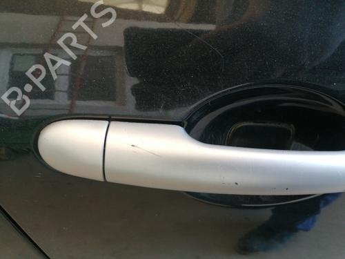 Used Front right exterior door handle RENAULT CLIO III (BR0/1, CR0/1) 1.2 16V (BR0P, CR0P) (101 hp) 24402711