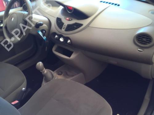 Instrumentbræt RENAULT TWINGO II (CN0_) 1.2 16V (CN0K, CN0V, CN0A) | BP39422966C46 - Image 4