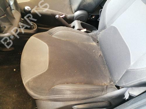 Left front seat CITROËN C3 II (SC_) 1.4 HDi 70 (SC8HZC, SC8HR0, SC8HP4) | BP27156708C15 - Image 4