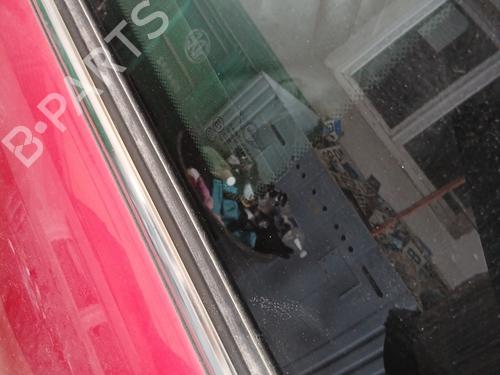 Used Rear right quarter glass Rear right quarter glass MINI MINI (R56) Cooper (120 hp) 33634090 33634090