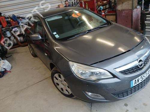 Front left quarter glass OPEL ASTRA J (P10) 1.3 CDTI (68) | BP32108443C111 