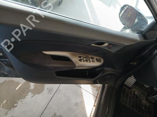 Set di sedili HONDA CIVIC VIII Hatchback (FN, FK) 2.2 CTDi (FK3) | BP30299149C78