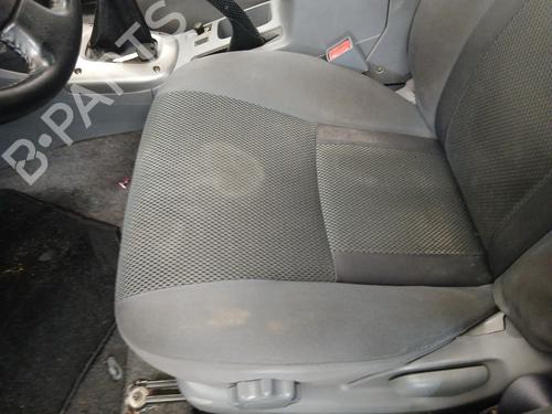 Used Left front seat TOYOTA RAV 4 II (_A2_) 2.0 D 4WD (CLA20_, CLA21_, CLA20R, CLA21R) (116 hp) 30109442