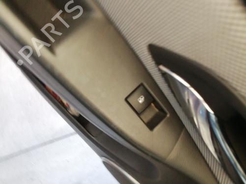 left-rear-window-switch-chevrolet-cruze-j300-2009-27618809 main image
