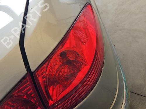 right-taillight-peugeot-607-9d-9u-2000-34397891 main image