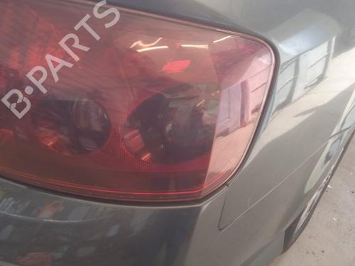 Used Right taillight Right taillight PEUGEOT 407 (6D_) 1.6 HDi 110 (6D9HZC, 6D9HYC) (109 hp) 20881989 20881989