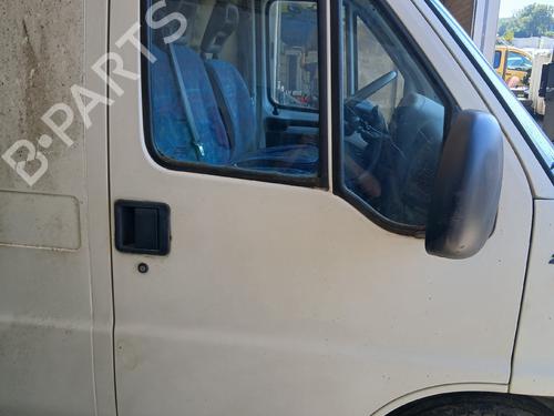Used Right front door Right front door 38269667 38269667