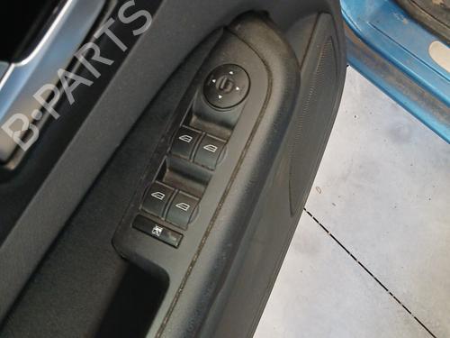 Interrupteur de vitre avant gauche FORD FOCUS II (DA_, HCP, DP) 1.6 TDCi (90 hp) 30438802