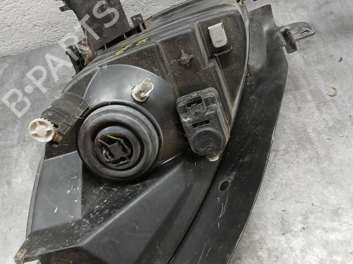 Right headlight CITROËN XSARA PICASSO (N68) 2.0 HDi | BP28327629C29 