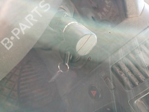 Steering column stalk NISSAN NAVARA NP300 (D40) 2.5 dCi 4WD (D40TT, D40T, D40M, D40BB) | BP30126316I23