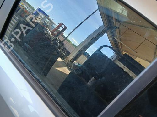 Used Rear left door window Rear left door window 37754005 37754005