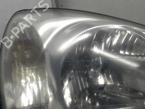Used Right headlight HYUNDAI SANTA FÉ I (SM) 2.0 CRDi 4x4 (113 hp) 20881438