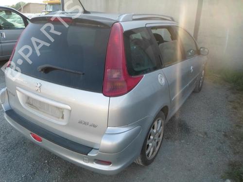 Right mirror PEUGEOT 206 SW (2E/K) 1.6 HDi 110 | BP20885470C27 