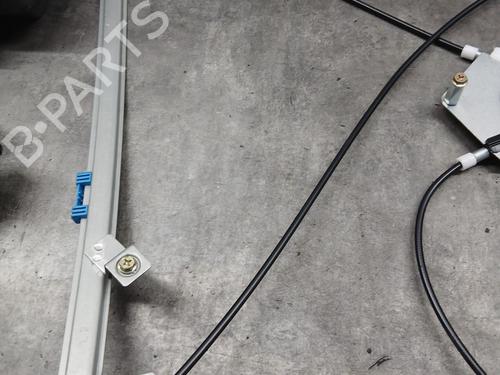 Used Front left window mechanism Front left window mechanism RENAULT CLIO III (BR0/1, CR0/1) 1.5 dCi (BR17, CR17) (86 hp) 32704912 32704912