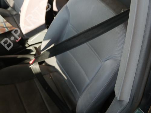 Venstre foran beltestrammer AUDI A3 (8L1) 1.6 (101 hp) 29560745