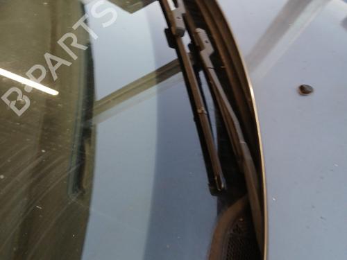 Used Front windshield wiper arm PEUGEOT 308 SW I (4E_, 4H_) 1.6 HDi (109 hp) 30083281