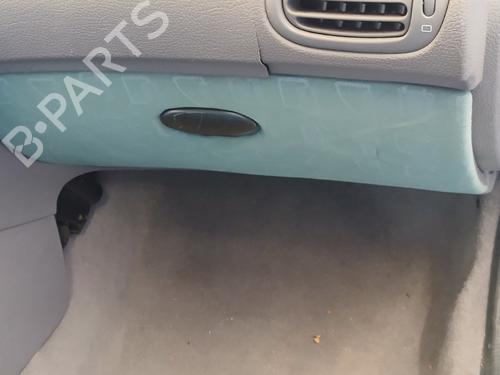 Used Glove box Glove box PEUGEOT 206 Hatchback (2A/C) 1.9 D (69 hp) 36515613 36515613