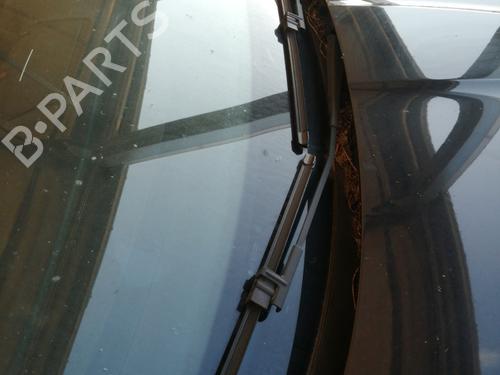 Used Front windshield wiper arm SKODA OCTAVIA II Combi (1Z5) 2.0 TDI 4x4 (140 hp) 27654523
