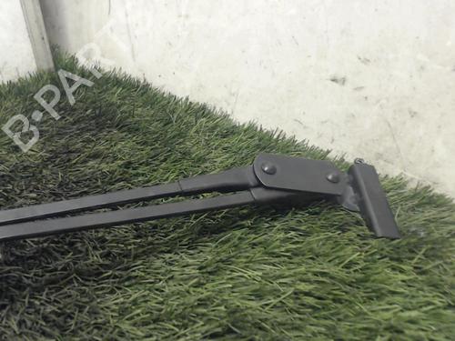 Used Front windshield wiper arm CITROËN C1 II (PA_, PS_) 1.0 VTi 68 (69 hp) 20884701