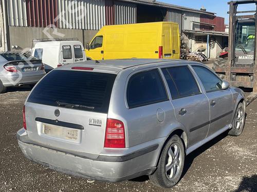 Right taillight SKODA OCTAVIA I Combi (1U5) 1.9 TDI | BP21277467C35 