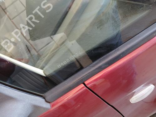 Front right quarter glass LANCIA MUSA (350_) 1.3 D Multijet (350.AXB11, 350.AXB1A) | BP29976675C112