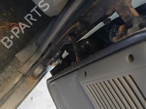 Dørhængsel/Dørbegrænser Dørhængsel/Dørbegrænser PEUGEOT 205 II (20A/C) 1.1 (54 hp) 36515565 36515565