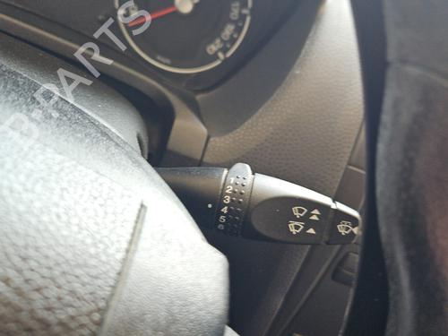 Comutador piscas / escovas Comutador piscas / escovas FORD FIESTA V (JH_, JD_) 1.4 TDCi (68 hp) 36010561 36010561