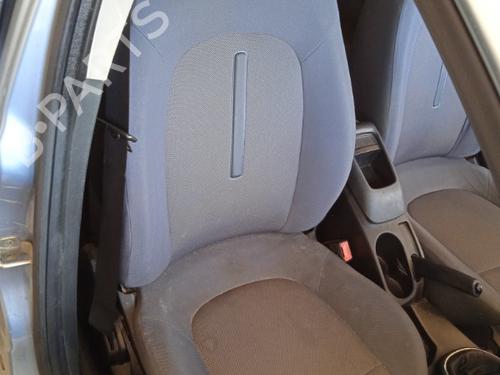 Used Right front seat FIAT BRAVO II (198_) 1.9 D Multijet (198AXB1A) (120 hp) 21279276