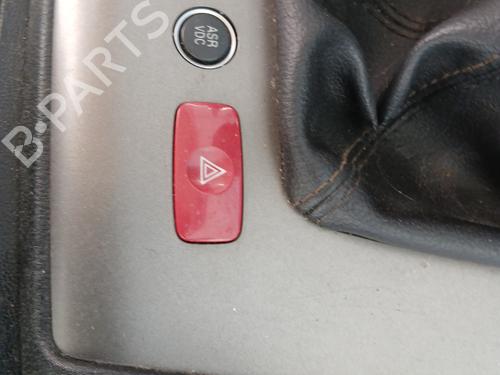Used Warning switch Warning switch ALFA ROMEO 159 (939_) 1.9 JTDM 8V (939AXE1B) (120 hp) 30457777 30457777