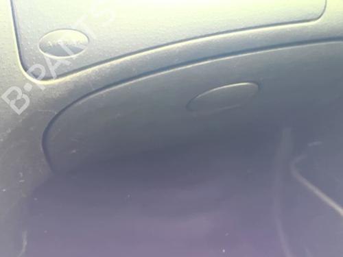 Used Glove box Glove box 39477158 39477158