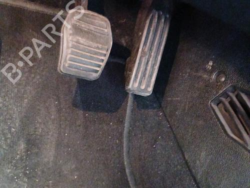 pedal-ford-mondeo-iii-b5y-2000-2001-2002-2003-2004-2005-2006-2007-28691885 main image