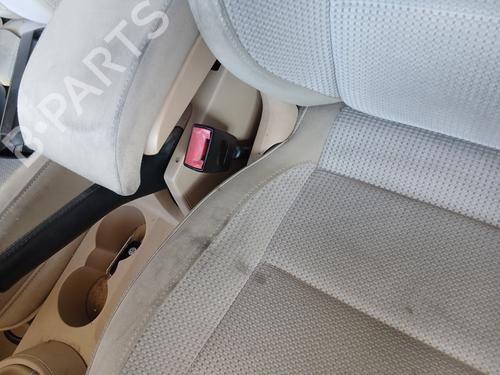 seat-buckle-vw-touran-1t1-1t2-2003-2004-2005-2006-2007-2008-2009-2010-2011-36009169 main image