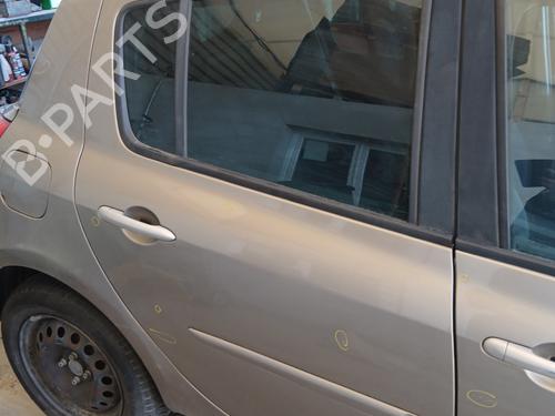 Dør højre bagtil Dør højre bagtil RENAULT CLIO III (BR0/1, CR0/1) [2005-2014] 36009781 36009781