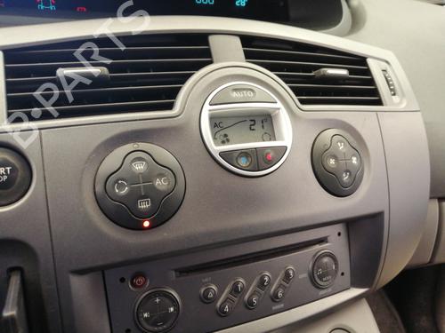 Used Climate control RENAULT GRAND SCÉNIC II (JM0/1_) 1.9 dCi (JM0G, JM12, JM1G, JM2C) (120 hp) 27634542