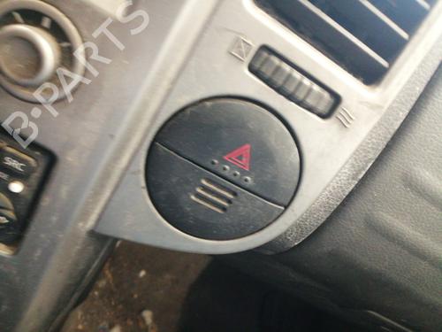 Used Warning switch NISSAN X-TRAIL I (T30) 2.2 Di 4x4 (114 hp) 25715093