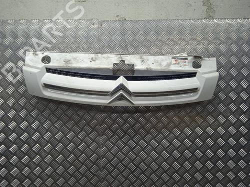 Used Grille CITROËN BERLINGO / BERLINGO FIRST Box Body/MPV (M_) 1.9 D 70 (MBWJZ, MCWJZ) (69 hp) 21277553