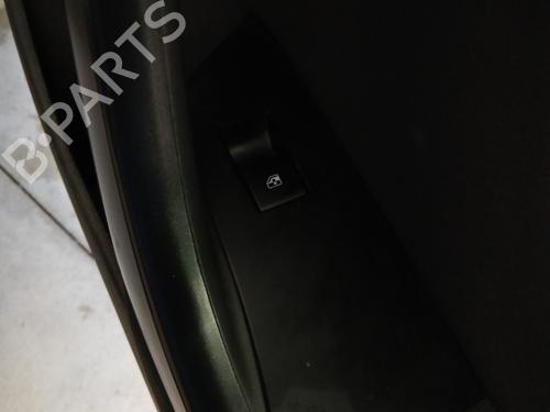 right-front-window-switch-opel-astra-j-p10-2009-2010-2011-2012-2013-2014-2015-2016-32108481 main image