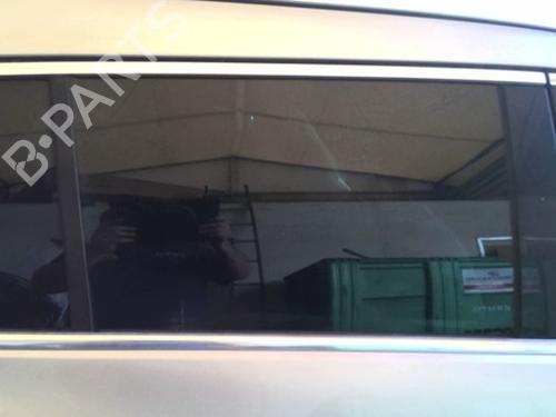 Used Rear right door window Rear right door window 39094971 39094971