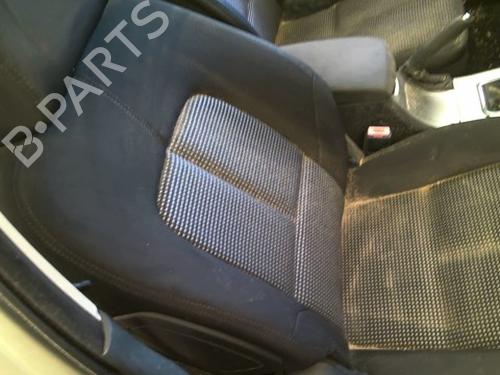 Used Right front seat Right front seat PEUGEOT 407 SW (6E_, 6D_) 2.0 HDi 135 (136 hp) 39086681 39086681