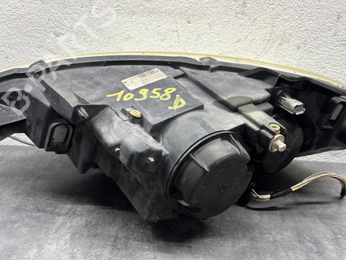 Right headlight PEUGEOT 807 (EB_) 2.0 HDi | BP29303720C29 