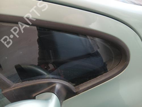 Front right quarter glass PEUGEOT 307 Break (3E) 2.0 | BP31660624C112